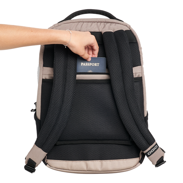 OGIO PACE 20 Backpack Backpacks OGIO