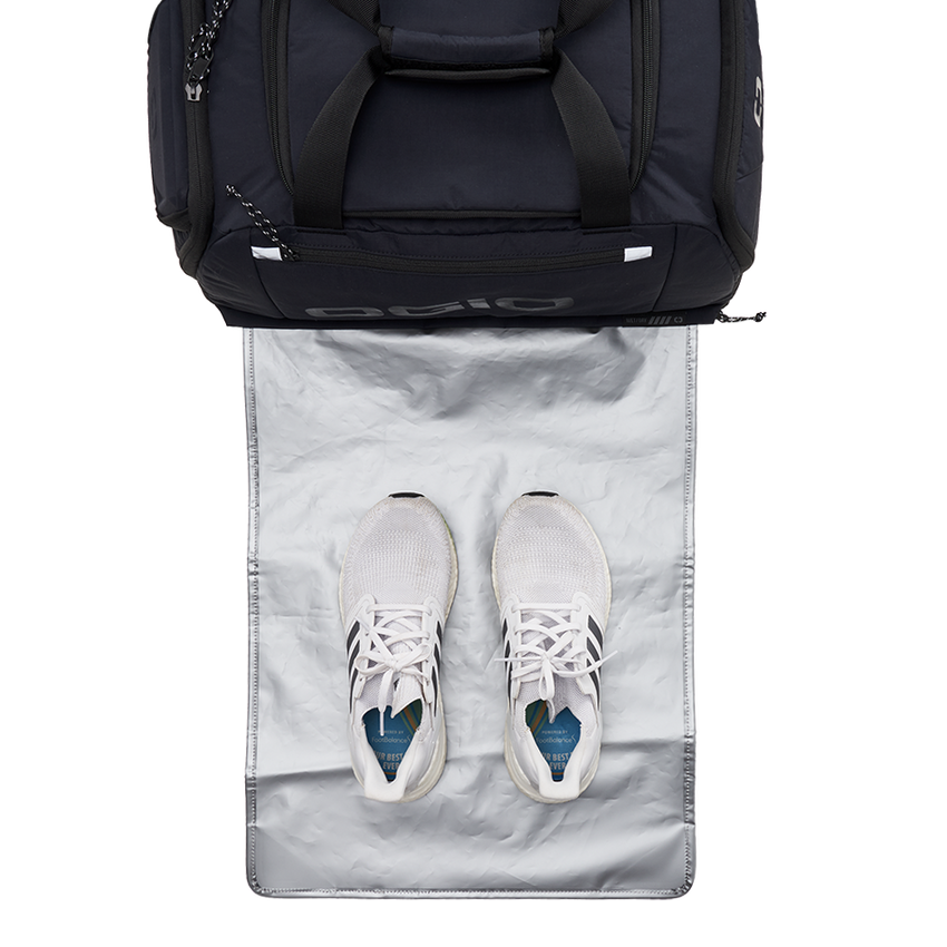 OGIO x 35L Fitness Duffel AMF1 Team - View 9