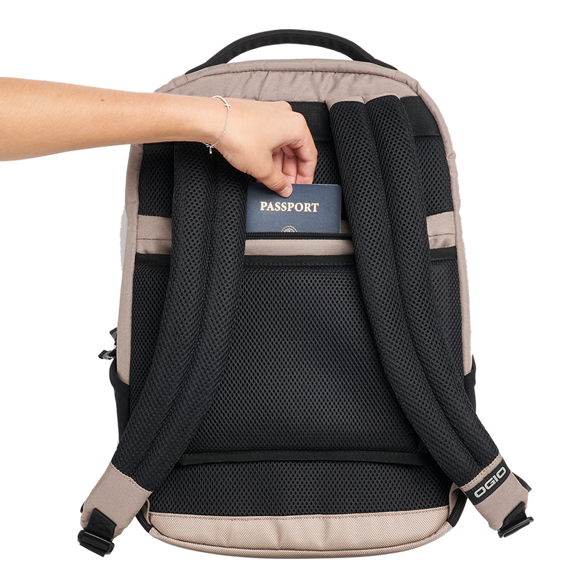 OGIO PACE 20 Backpack Backpacks OGIO