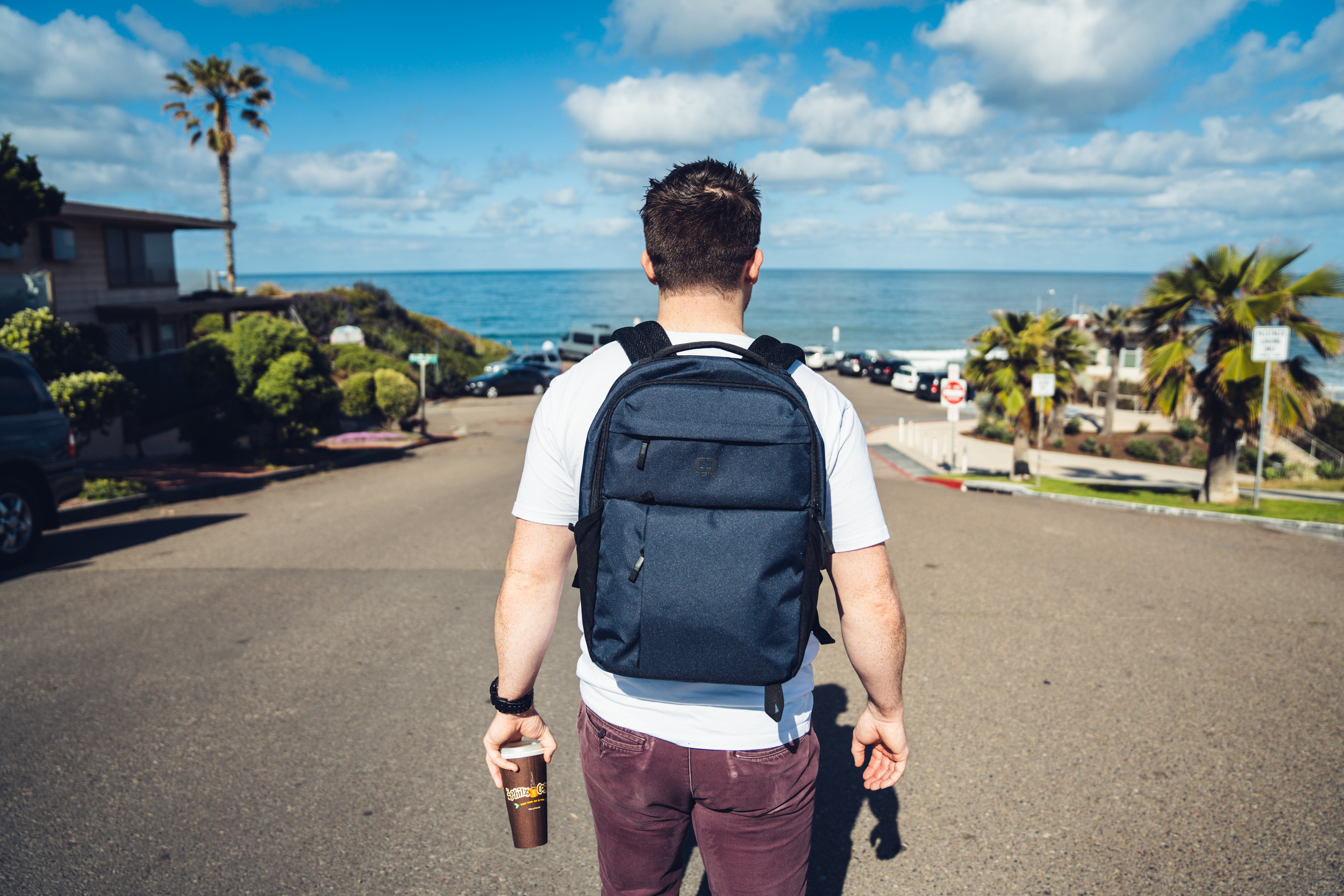 pace-pro-20-backback-lifestyle-1